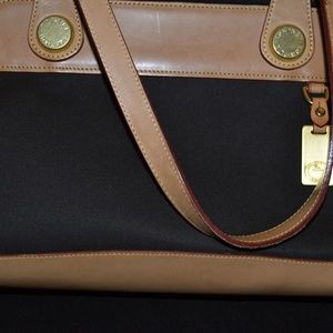 Dooney & Bourke women purse